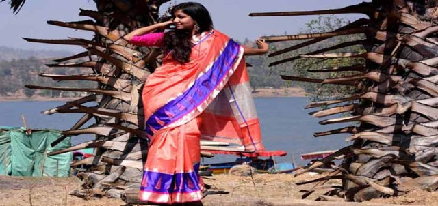 positive-news-resha-sarees-indian-handcraft-medhavini