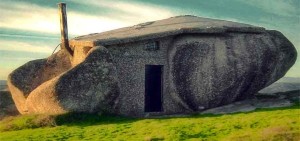 unique-houses-stone-house